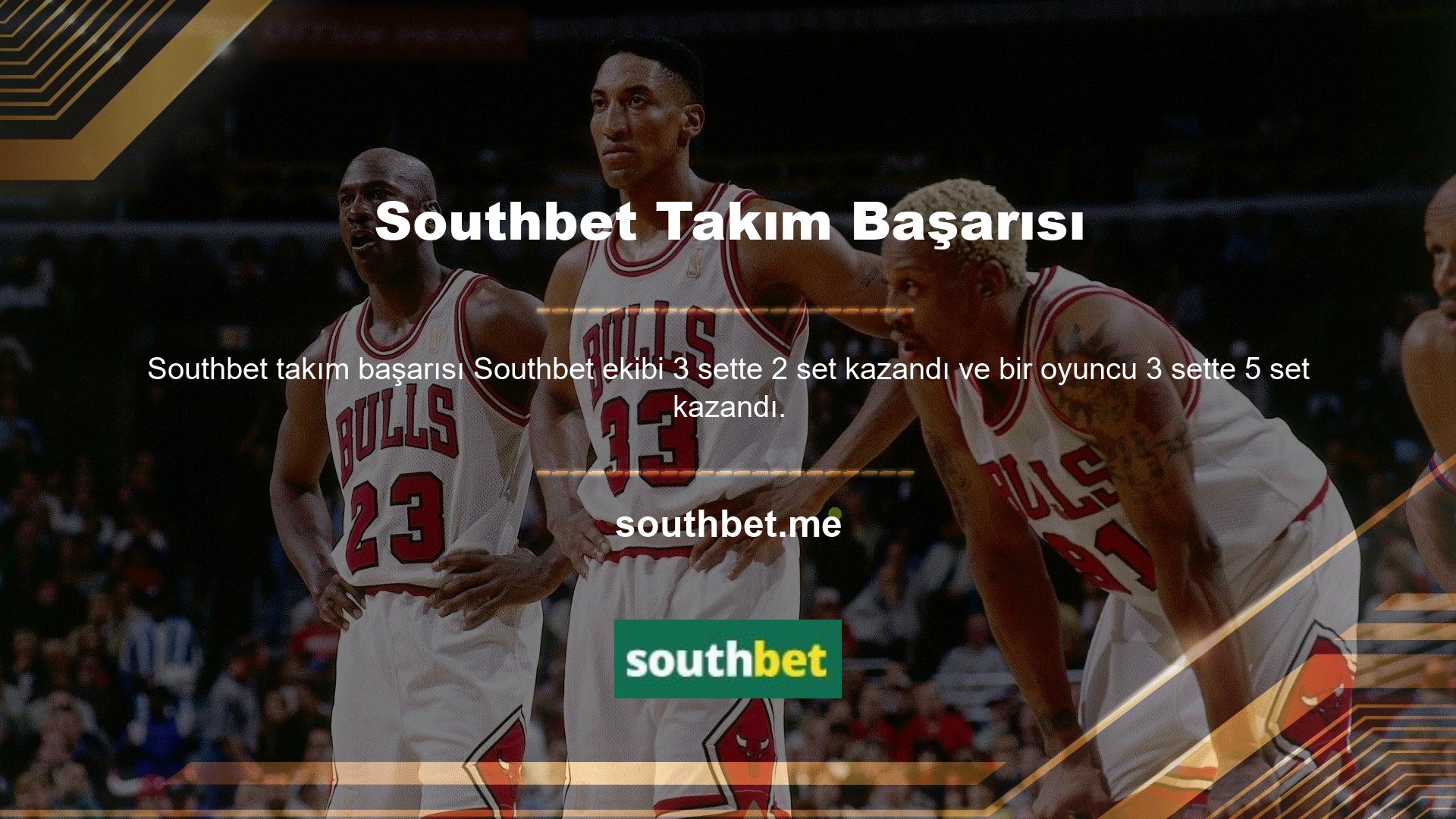 Tenis oyuncularına bahis söz konusu olduğunda, becerilerini birleştirmenin ve en iyi kombinasyonu belirlemenin farklı yolları vardır